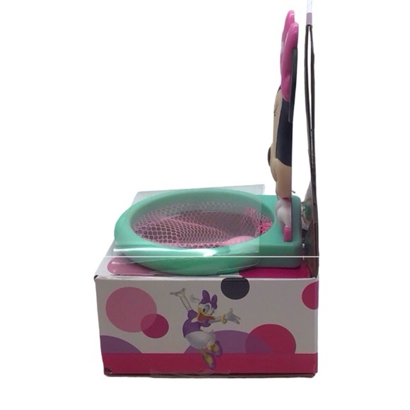 Disney “Minnie Mouse” Bath Basketball Hoop - Picture 6 of 10